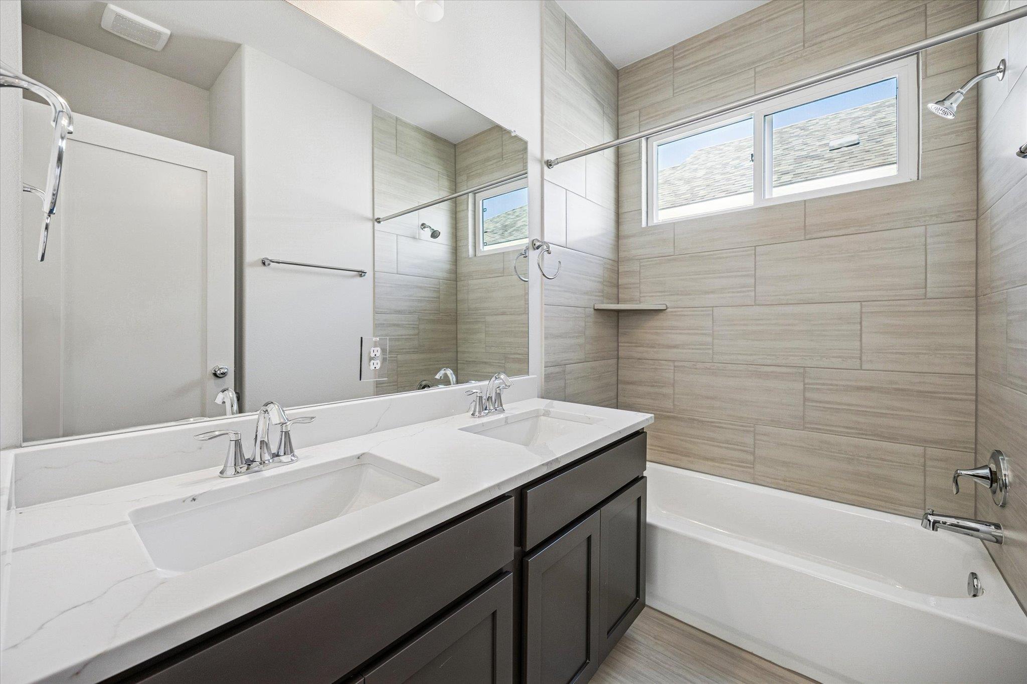 1531 N Red Bud Ln # 25, Round Rock, TX 78665