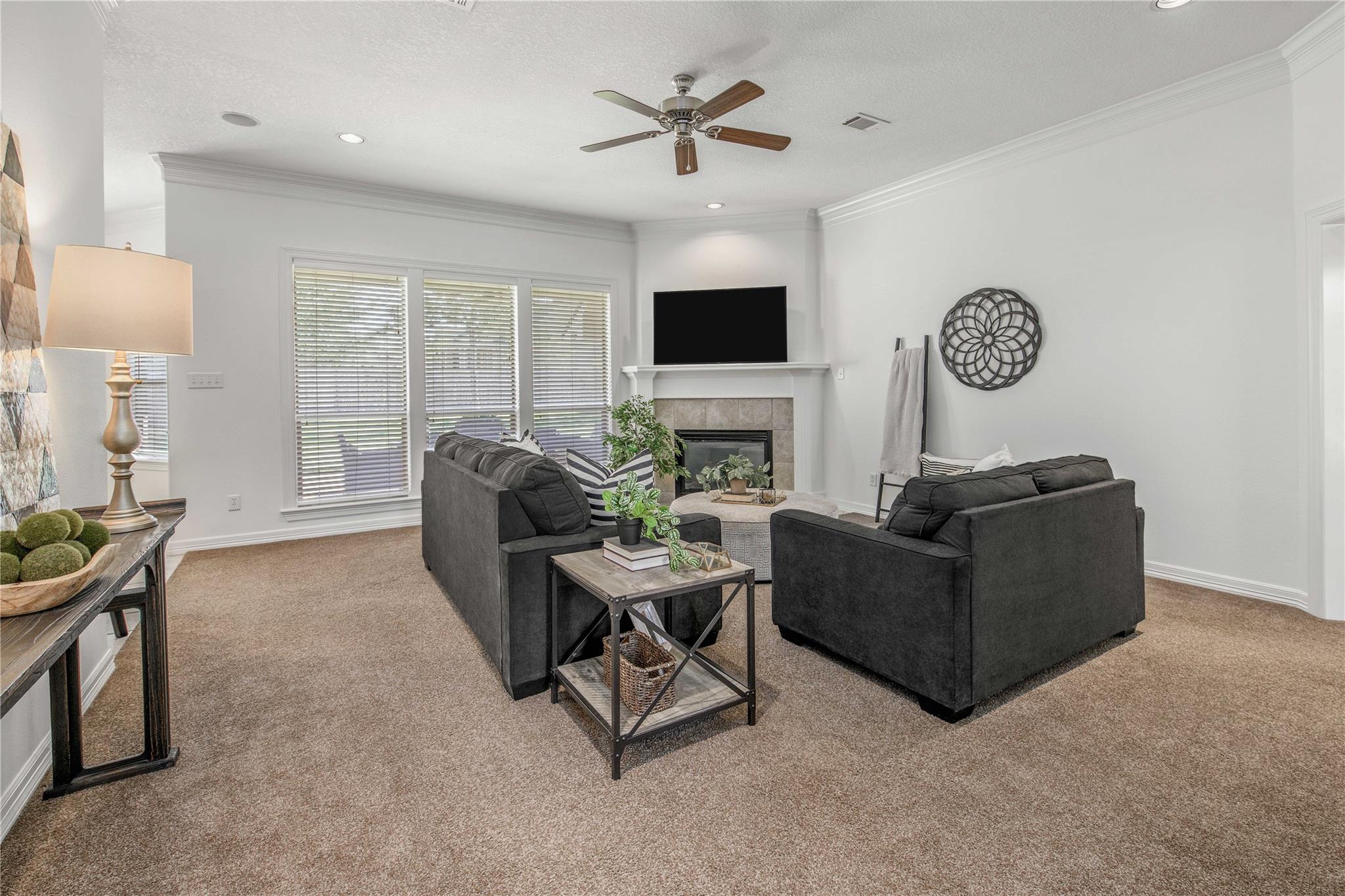 406 Cold Spring Dr, College Station, TX 77845