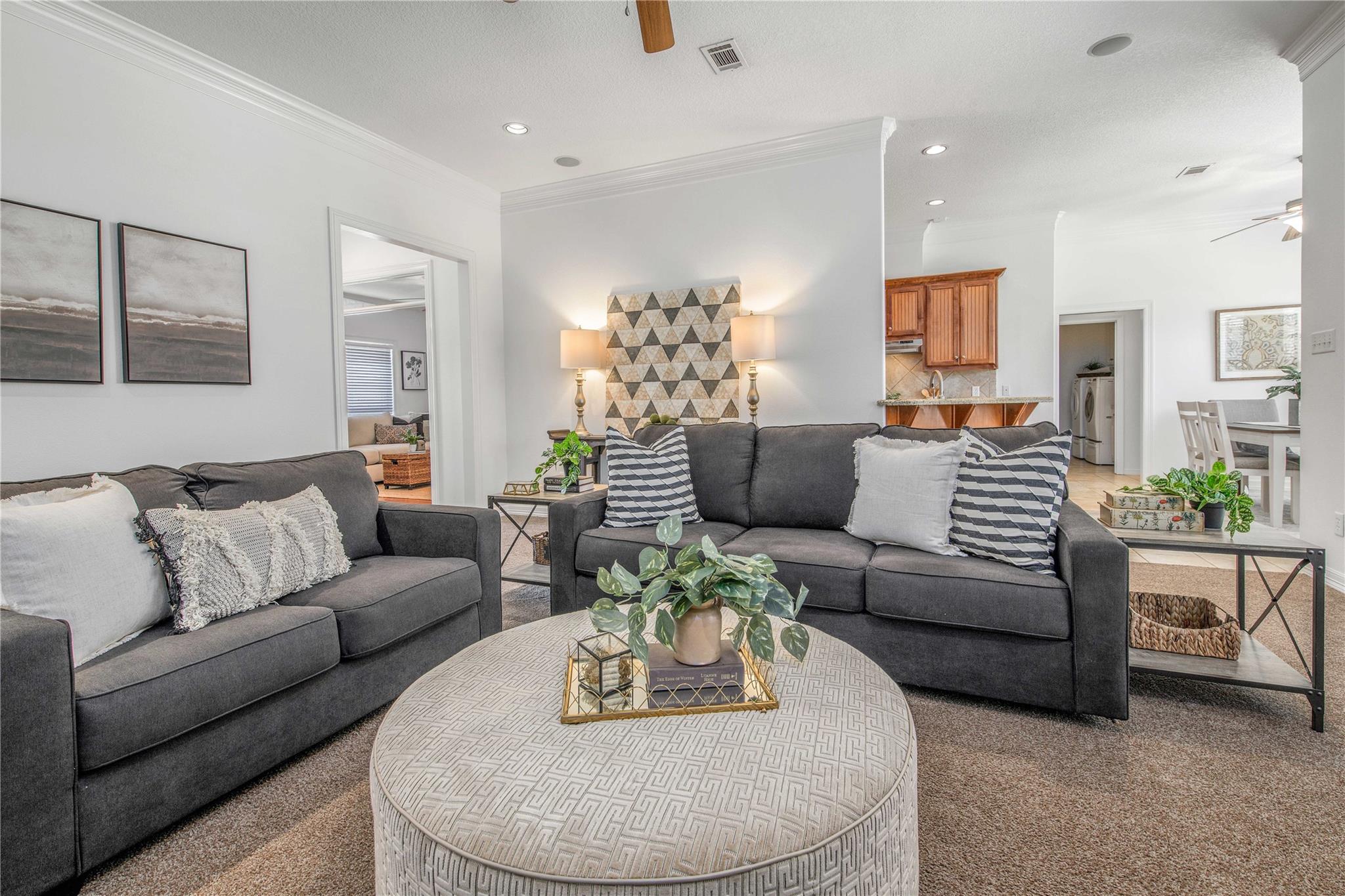 406 Cold Spring Dr, College Station, TX 77845