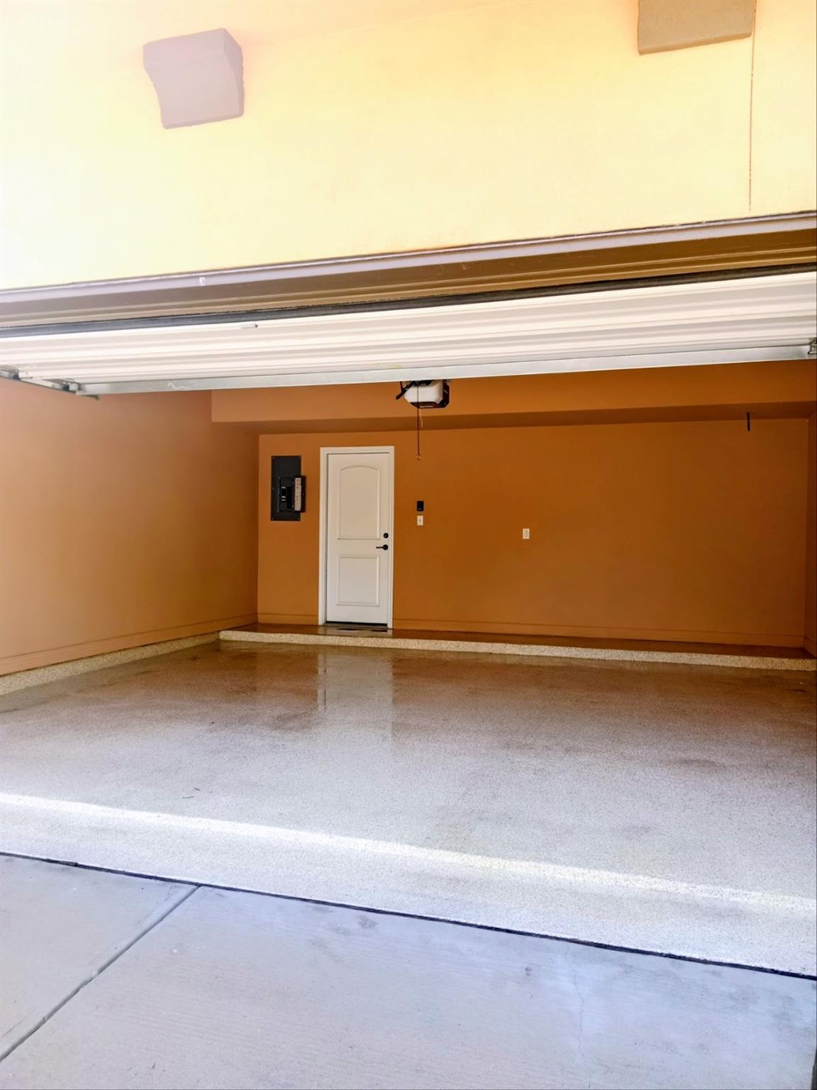 12004 Terraza Cir # TH32, Austin, TX 78726