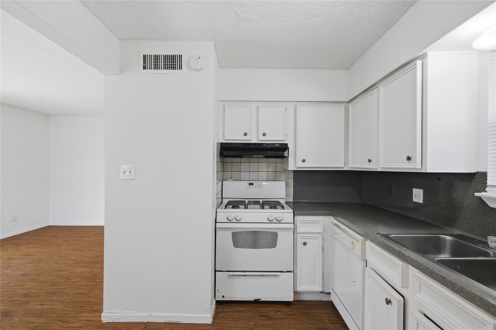 2703 Windswept Cv # 101, Austin, TX 78745