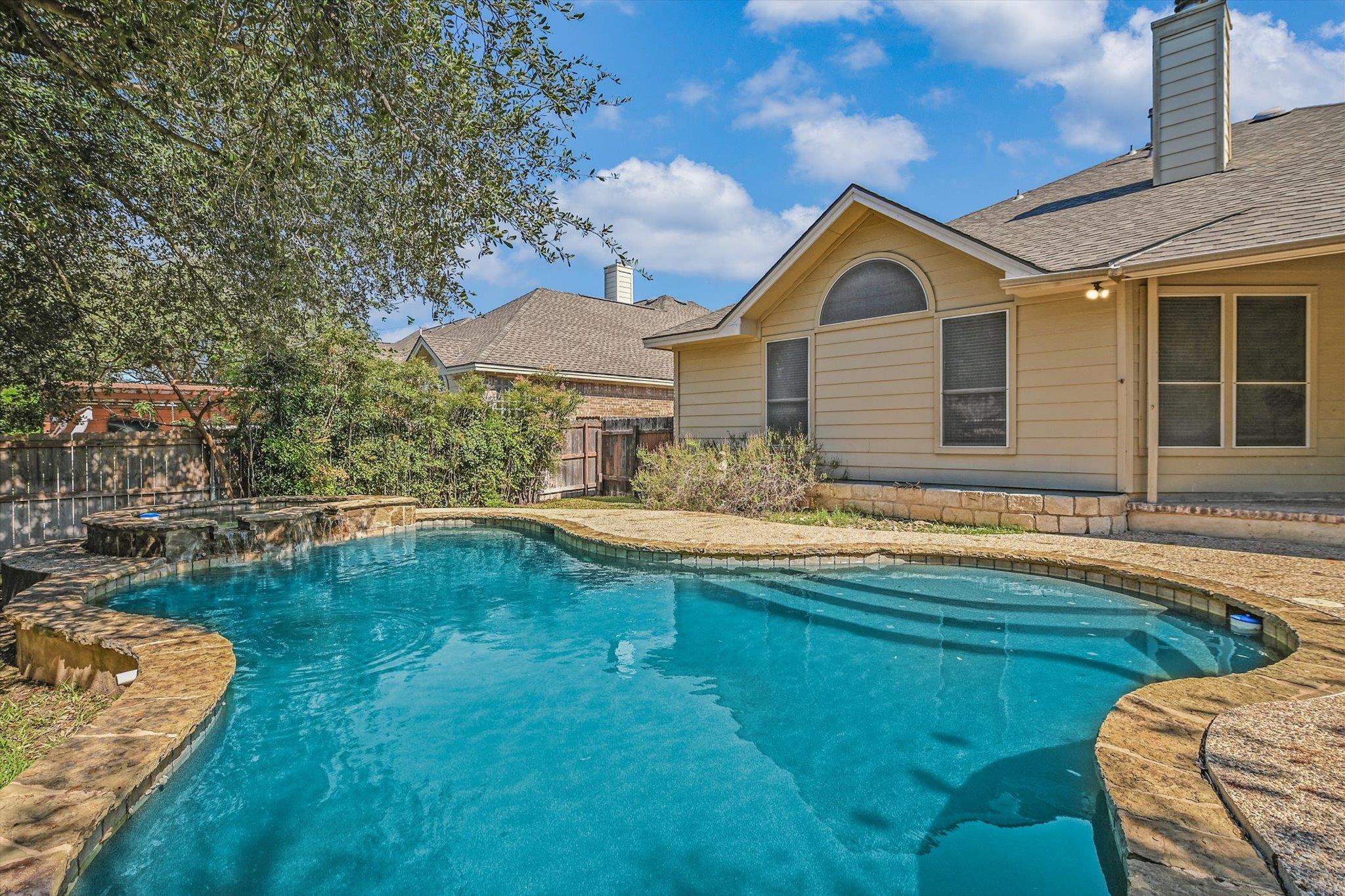 1504 Laurel Oak Loop, Round Rock, TX 78665