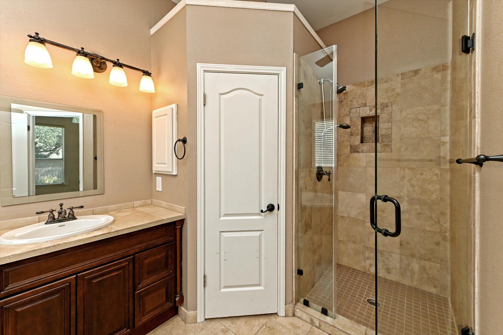 1504 Laurel Oak Loop, Round Rock, TX 78665