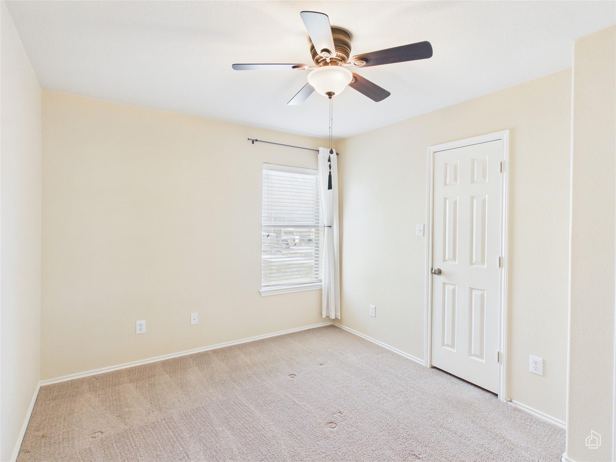 546 Travertine Trl, Buda, TX 78610