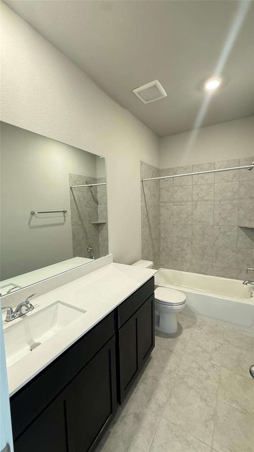 13504 Gray Landing Dr, Elgin, TX 78621