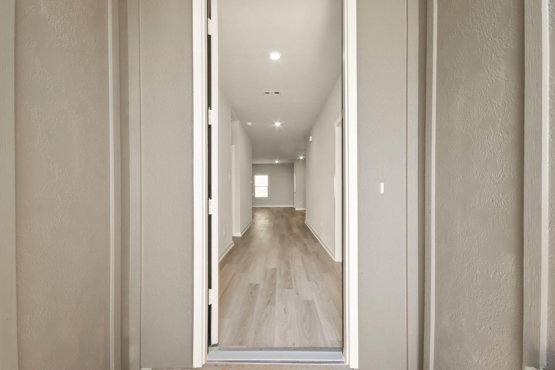 13613 Gray Landing Dr, Elgin, TX 78621