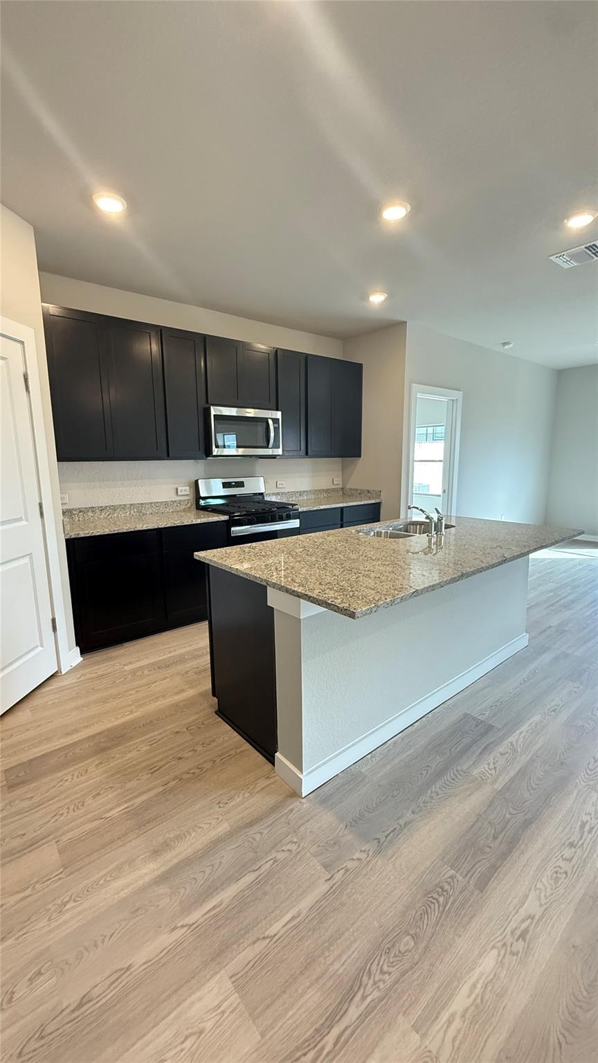 13613 Gray Landing Dr, Elgin, TX 78621