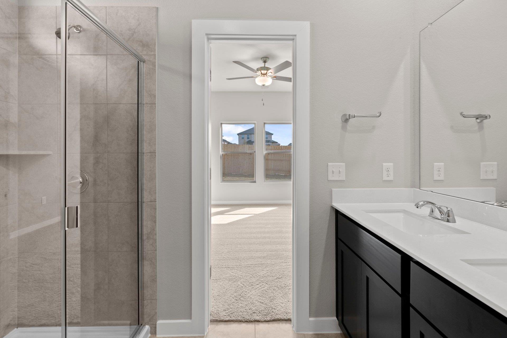 13613 Gray Landing Dr, Elgin, TX 78621