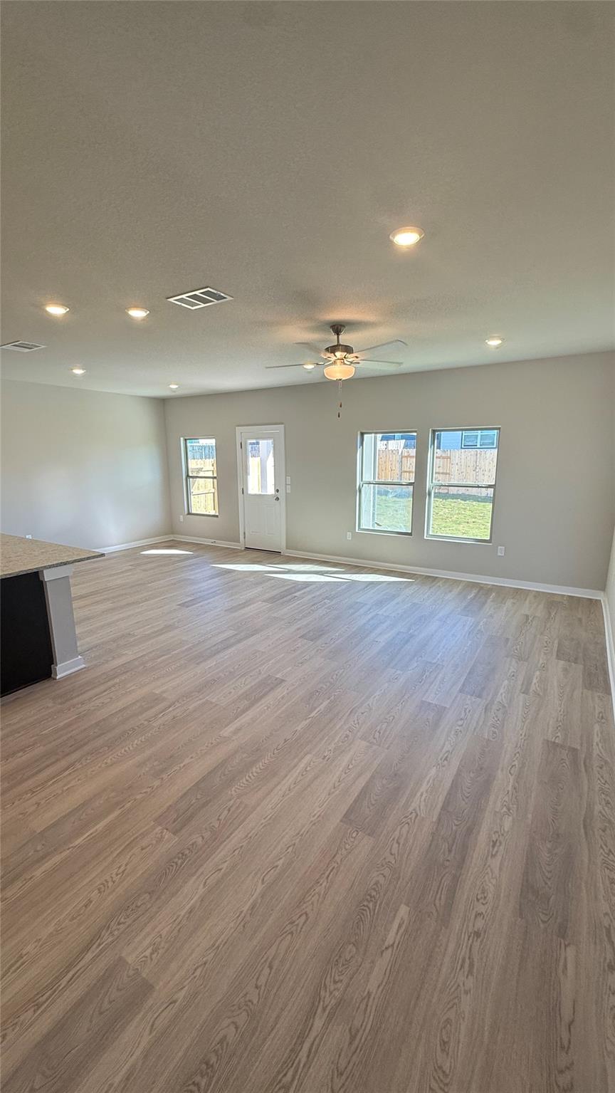 13617 Gray Landing Dr, Elgin, TX 78621