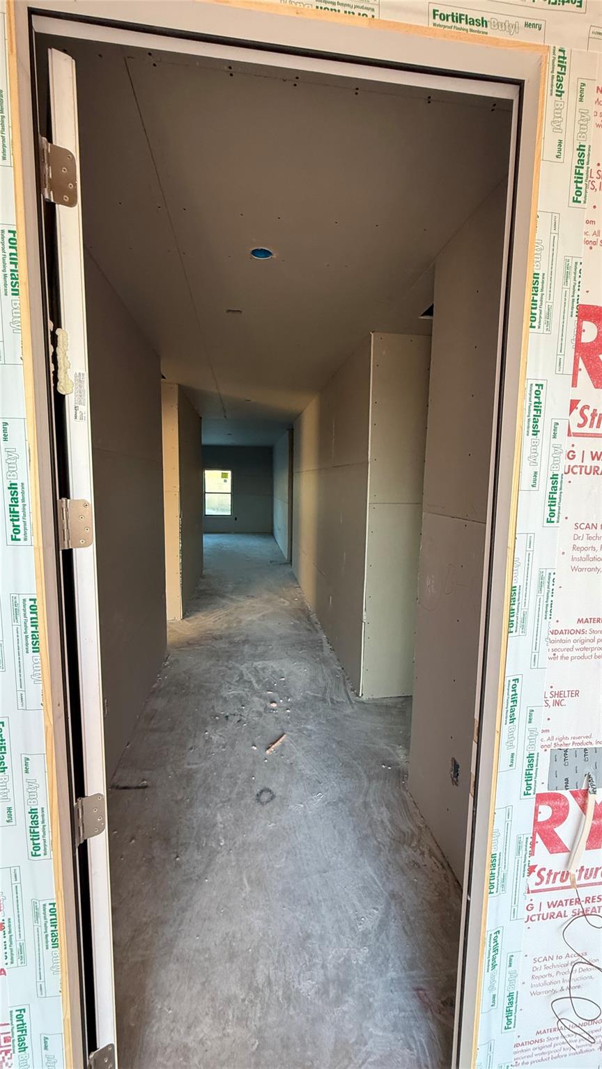 13617 Gray Landing Dr, Elgin, TX 78621