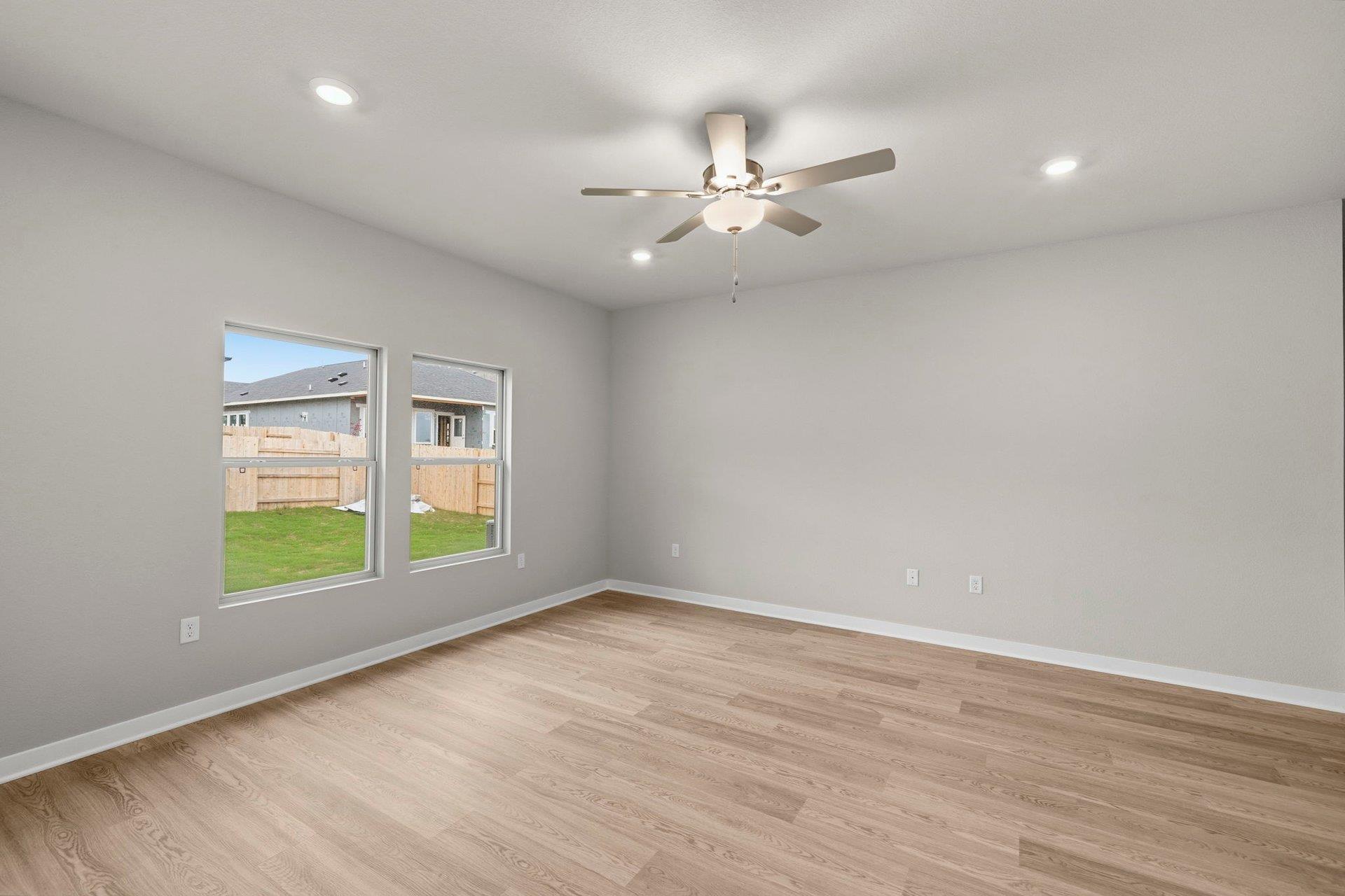 13617 Gray Landing Dr, Elgin, TX 78621