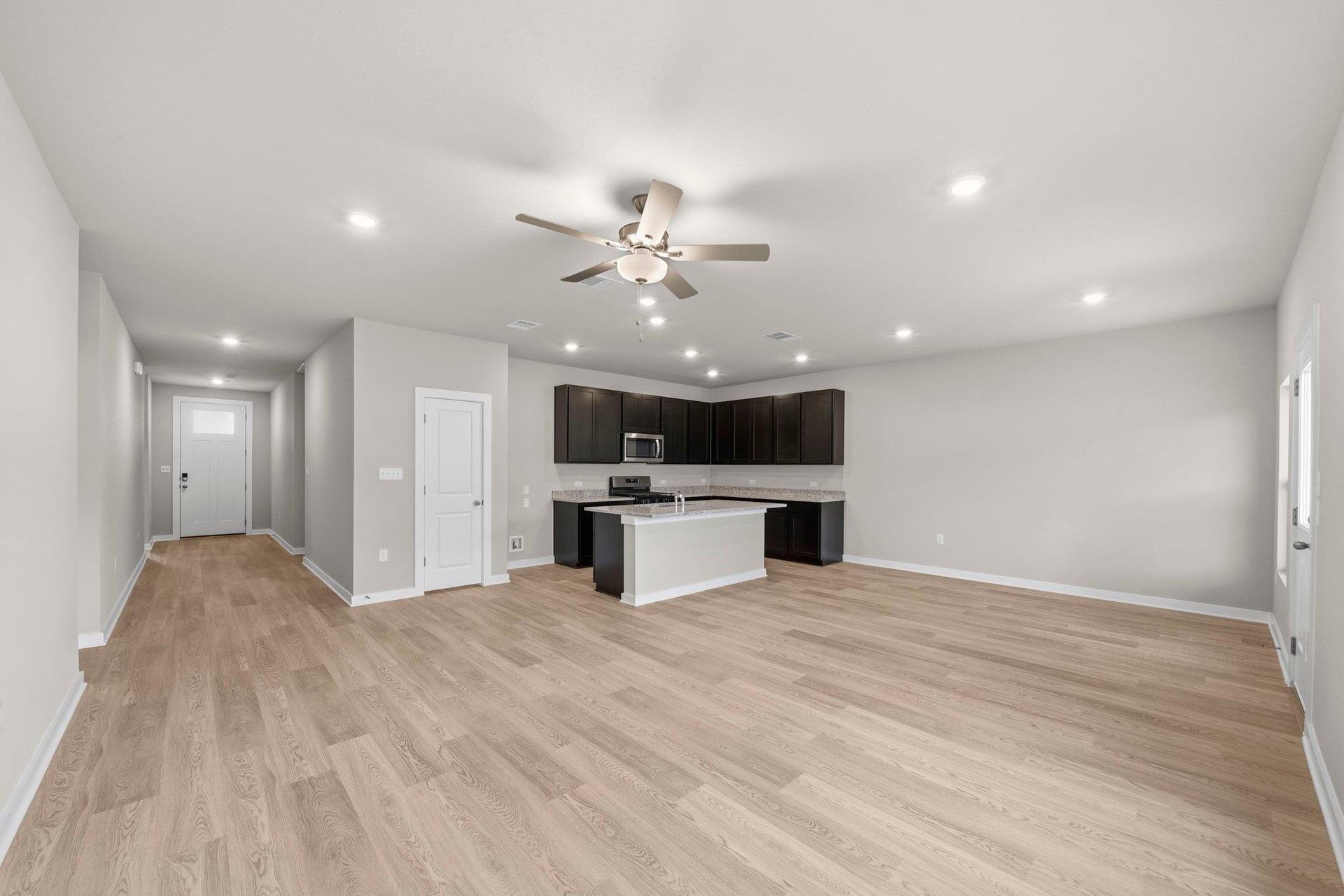 13617 Gray Landing Dr, Elgin, TX 78621