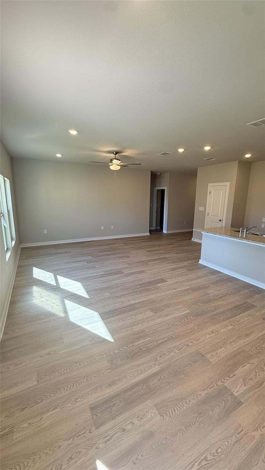 13617 Gray Landing Dr, Elgin, TX 78621