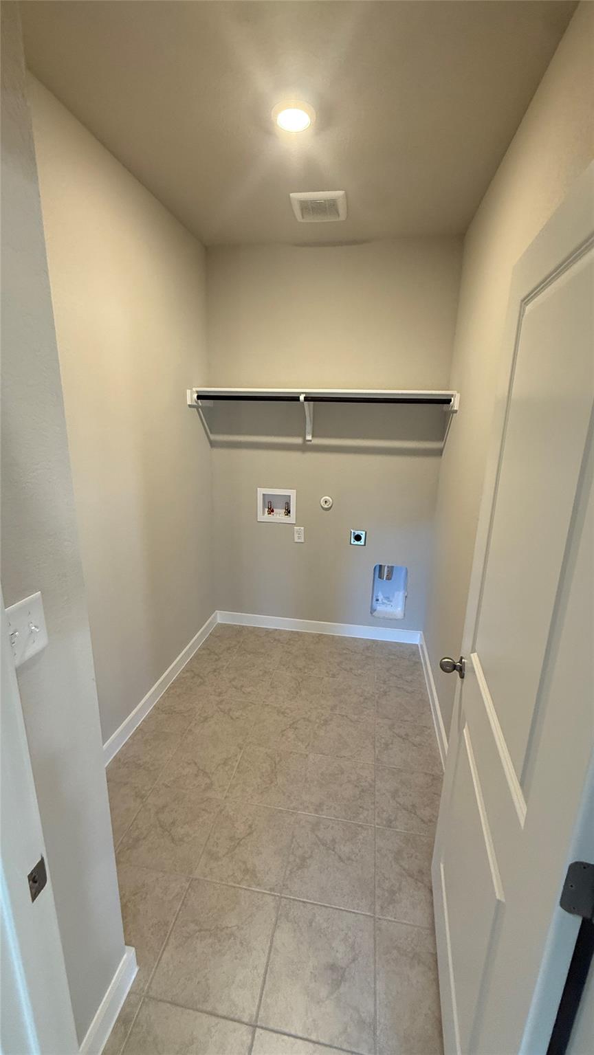 13617 Gray Landing Dr, Elgin, TX 78621