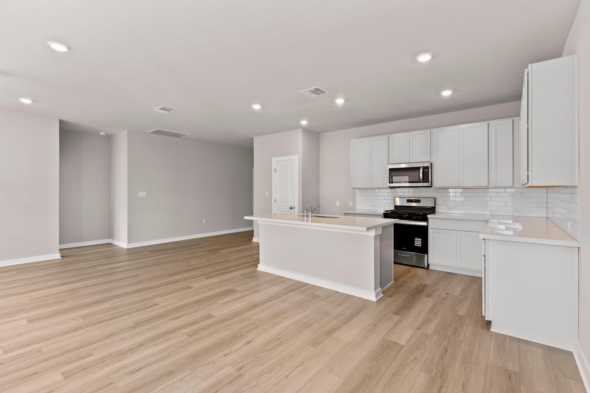 13621 Gray Landing Dr, Elgin, TX 78621