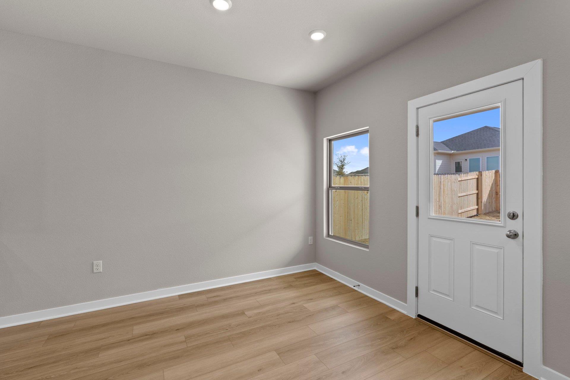 13621 Gray Landing Dr, Elgin, TX 78621