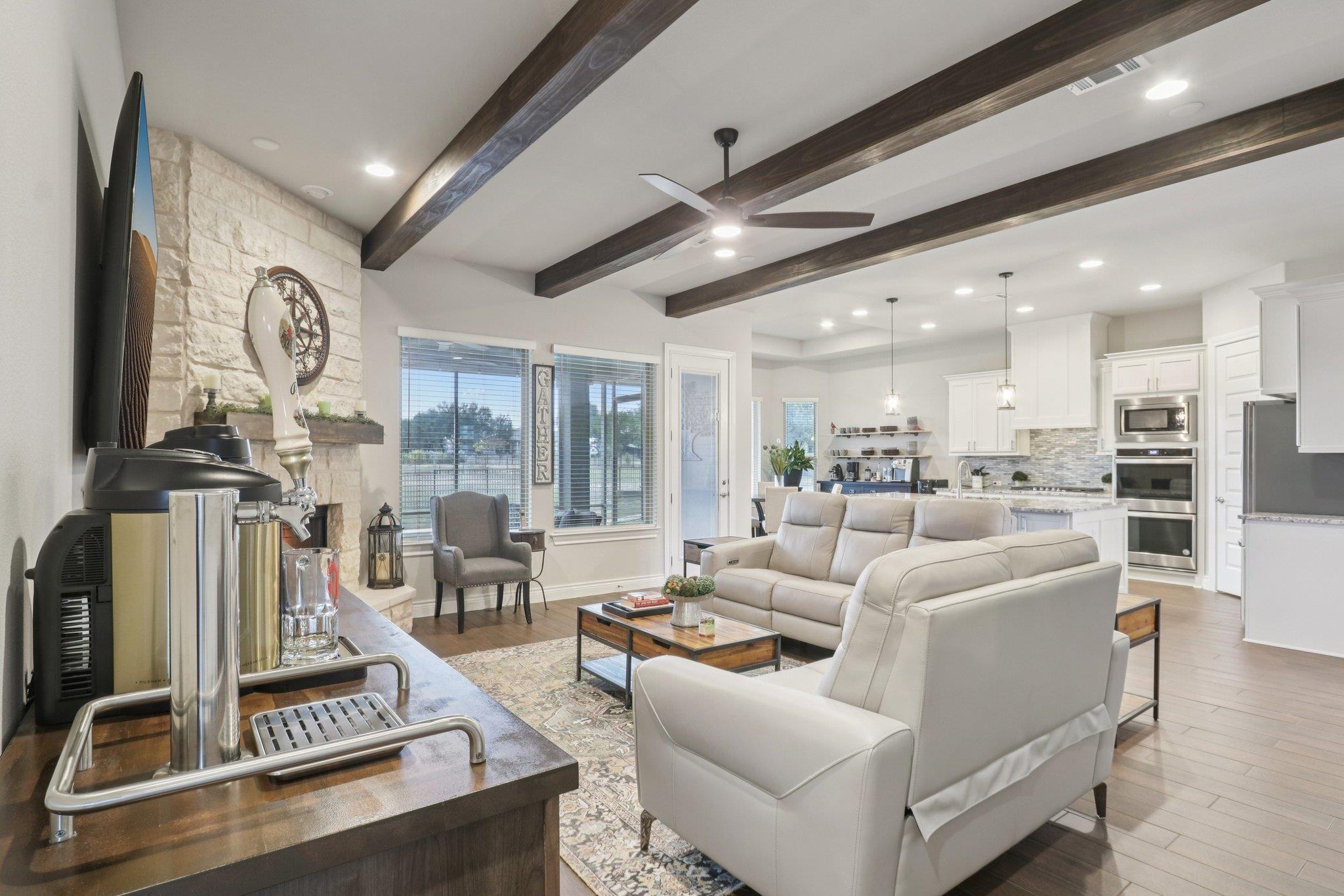 105 Houston Cv, Liberty Hill, TX 78642