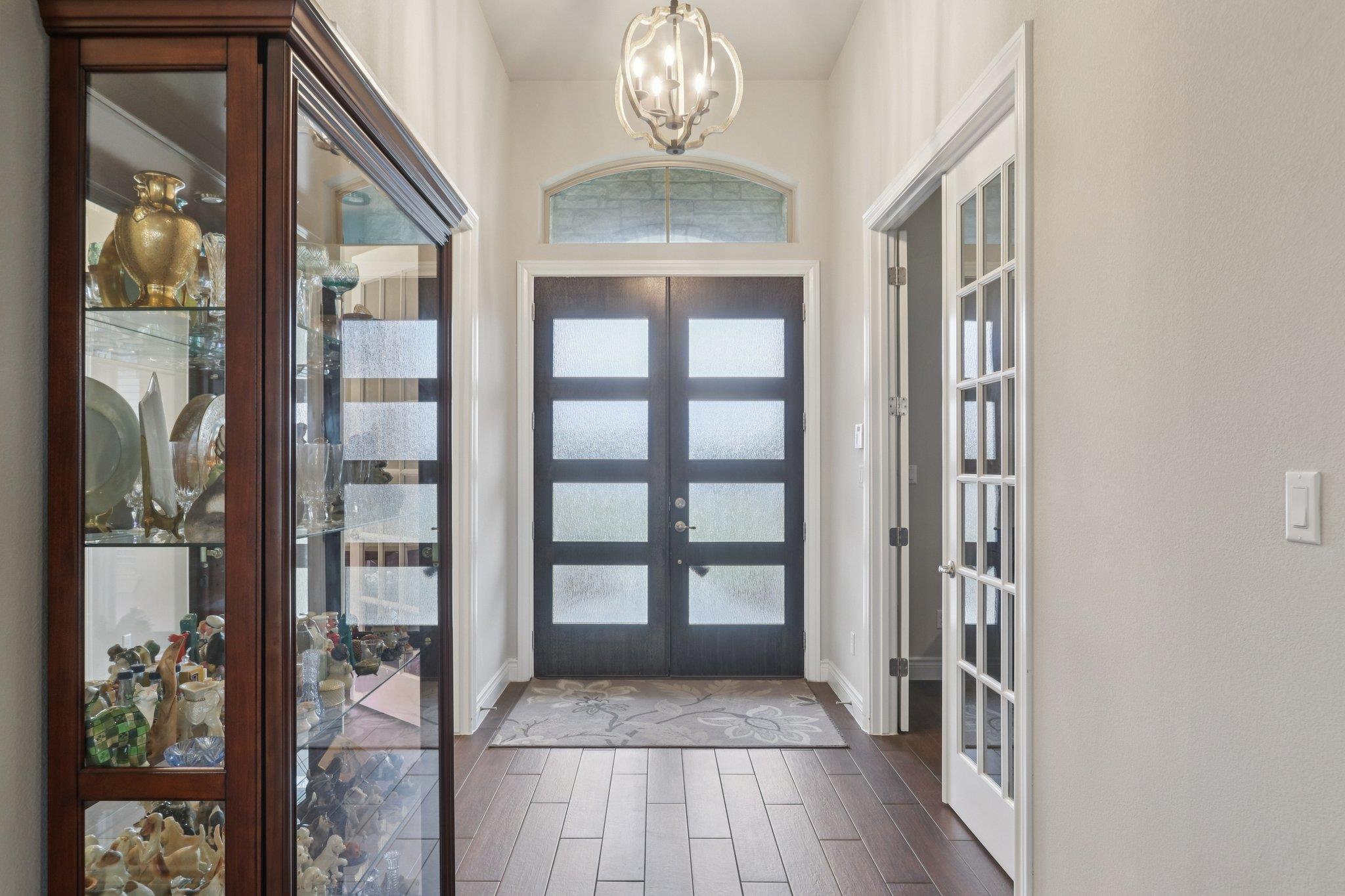 105 Houston Cv, Liberty Hill, TX 78642