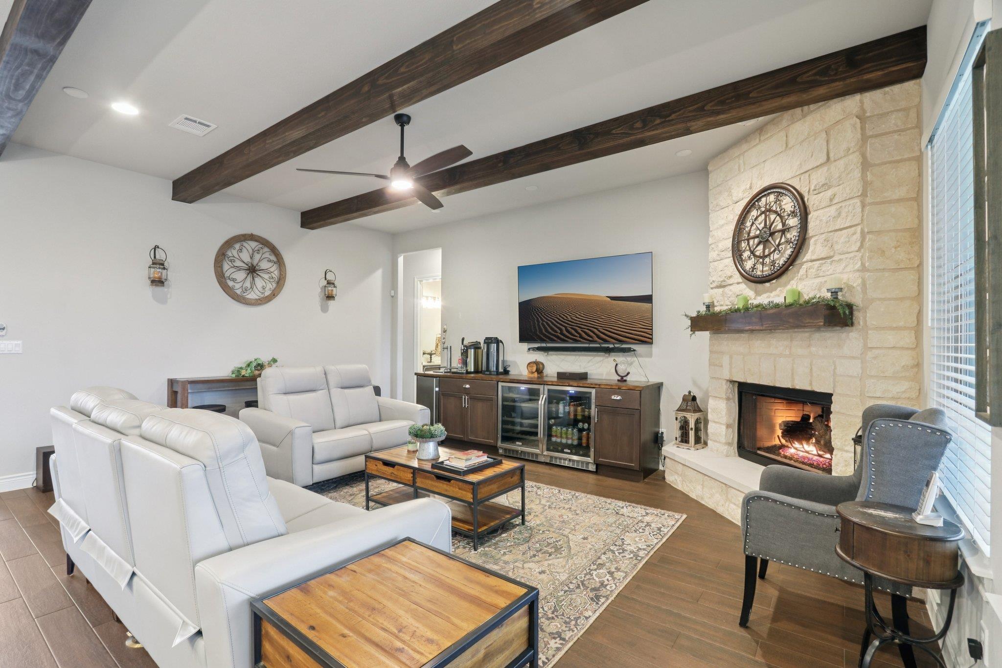 105 Houston Cv, Liberty Hill, TX 78642