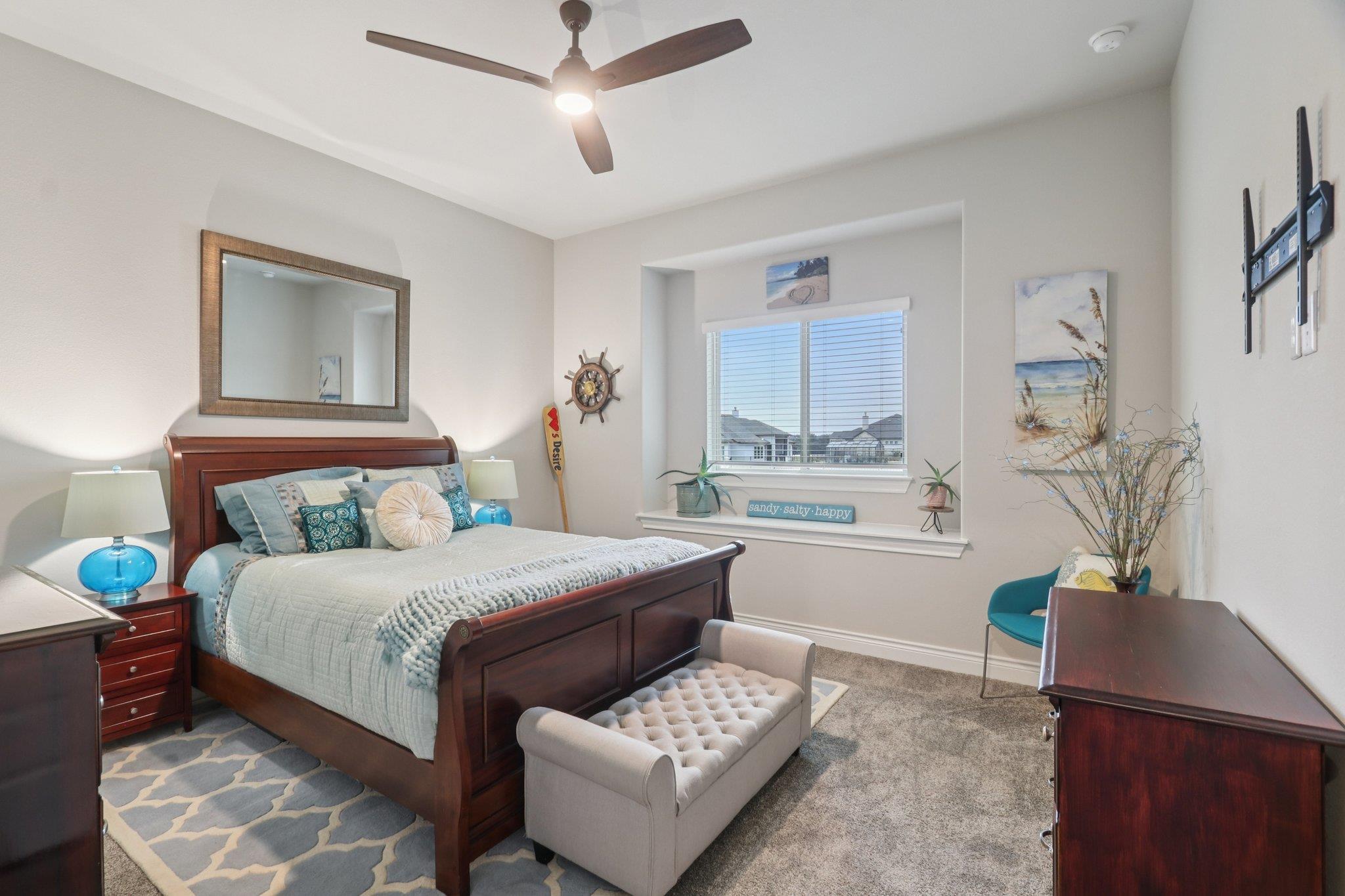 105 Houston Cv, Liberty Hill, TX 78642