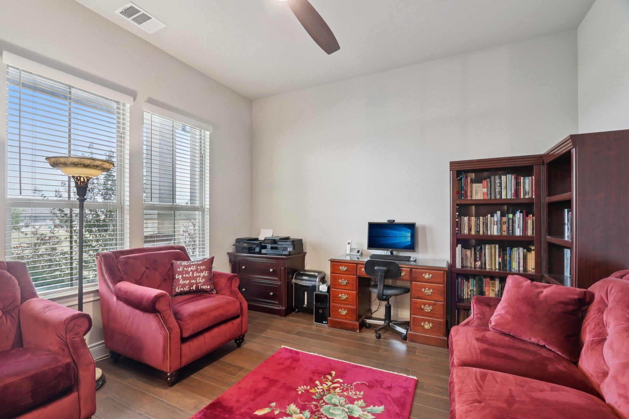 105 Houston Cv, Liberty Hill, TX 78642