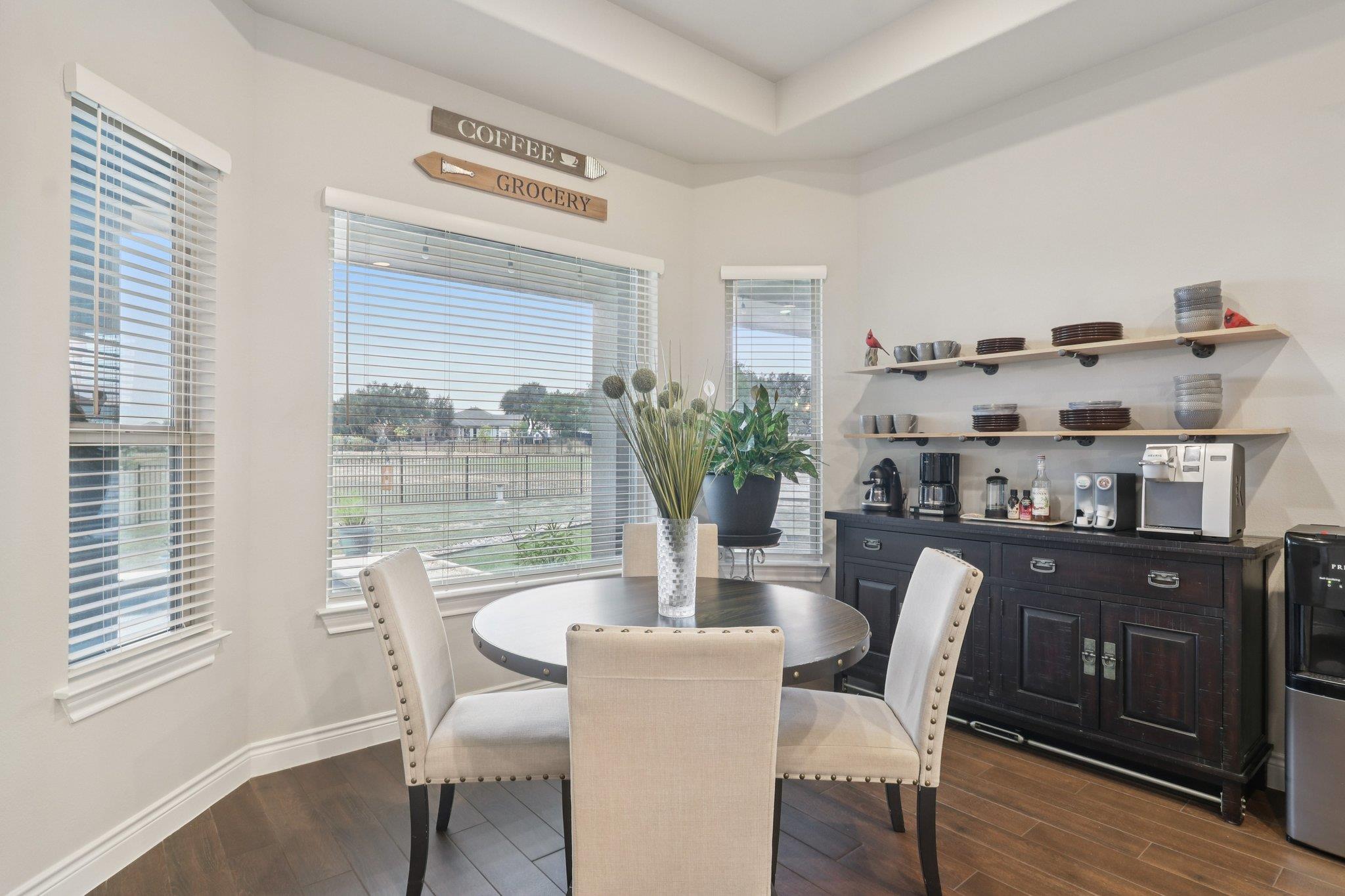 105 Houston Cv, Liberty Hill, TX 78642