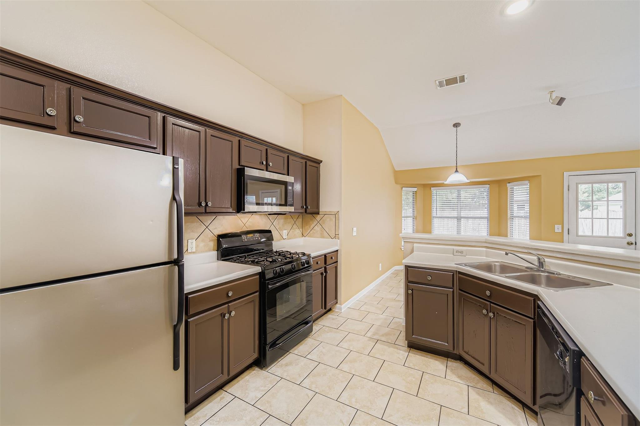 441 Keystone Loop, Kyle, TX 78640