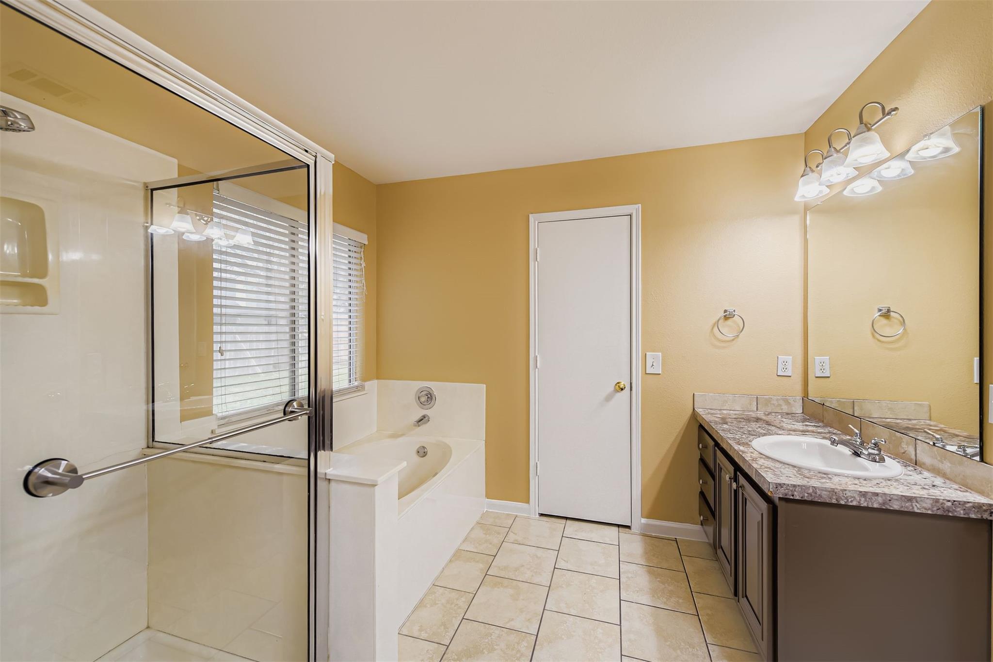 441 Keystone Loop, Kyle, TX 78640