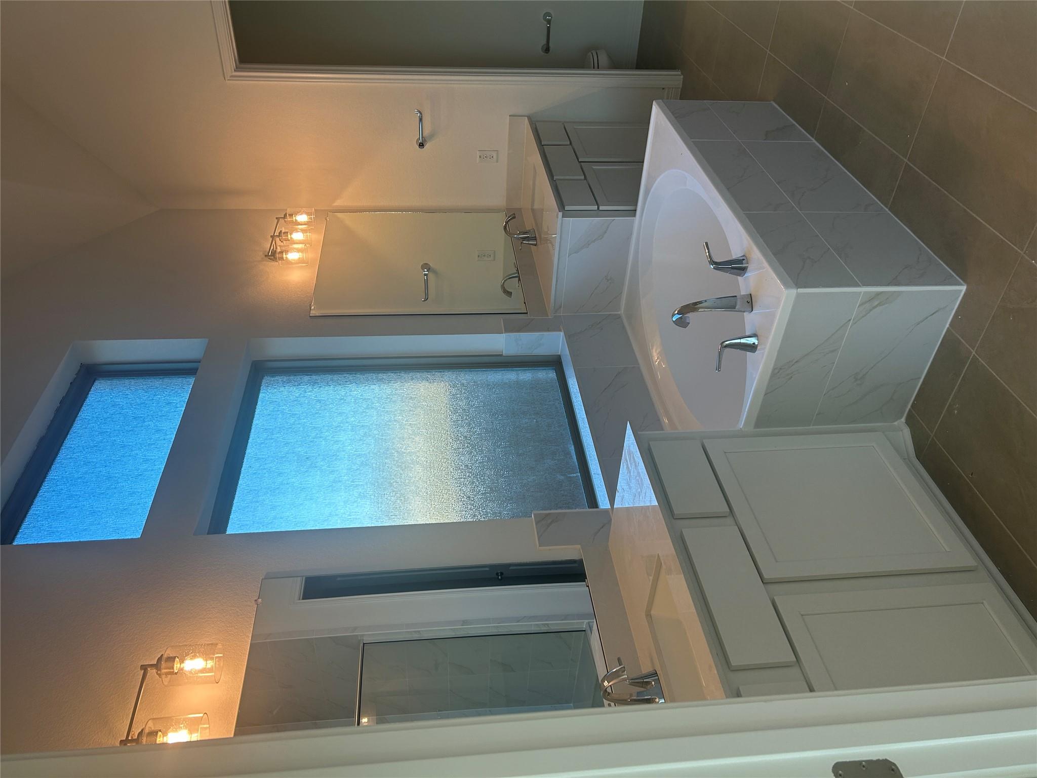 19600 Kelcie Dann Dr, Pflugerville, TX 78660