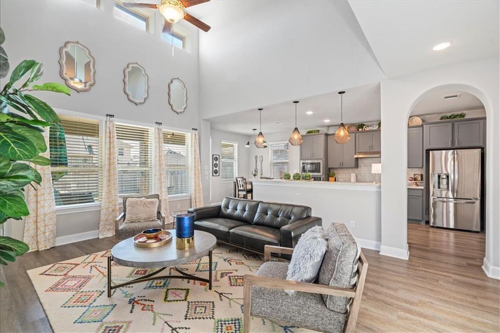 2544 Granite Hill Dr, Leander, TX 78641