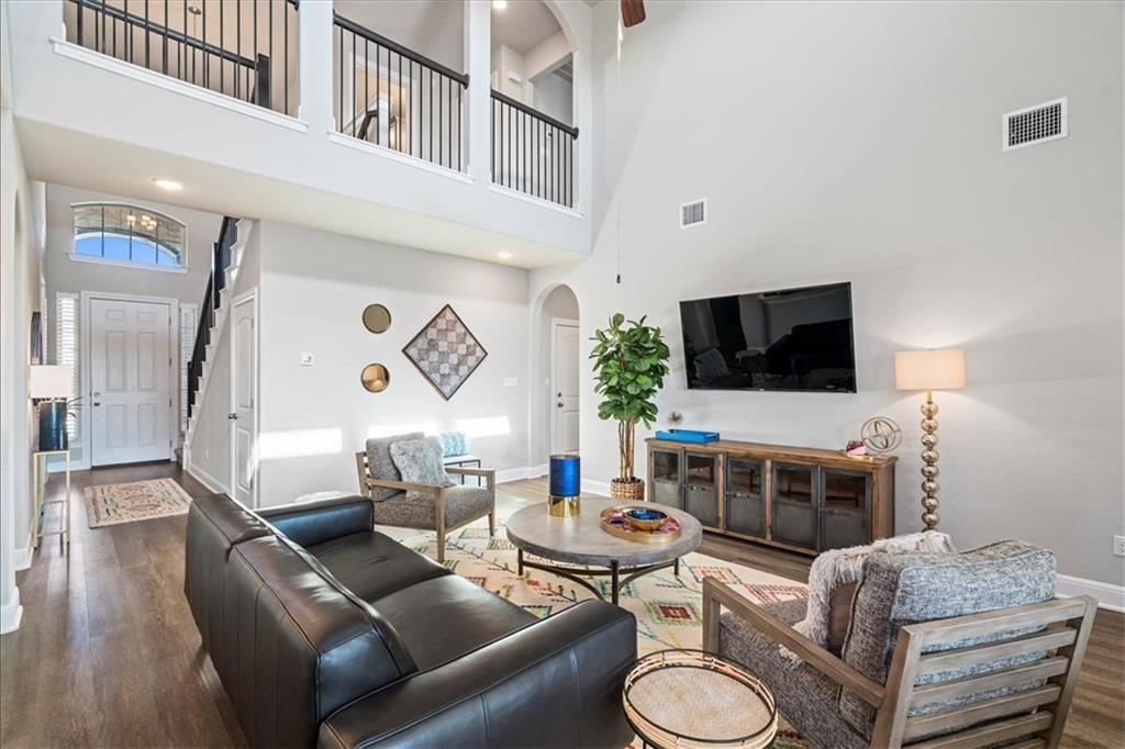 2544 Granite Hill Dr, Leander, TX 78641