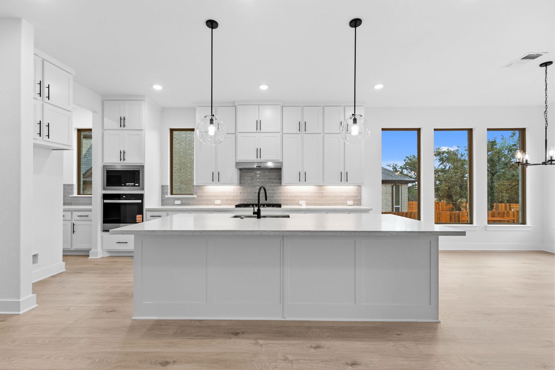 1004 Twisted Tarpley Ln, Georgetown, TX 78628