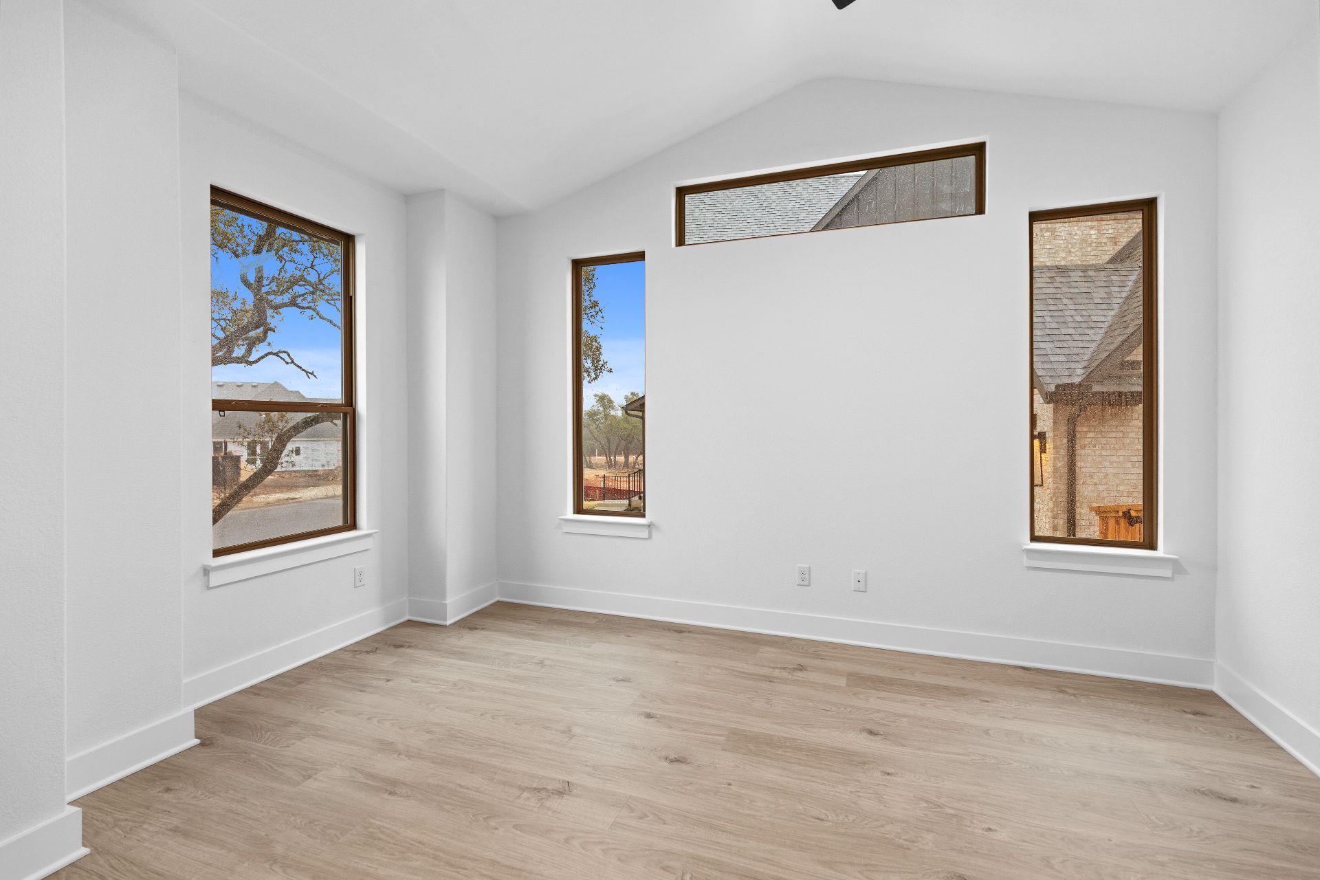 1004 Twisted Tarpley Ln, Georgetown, TX 78628