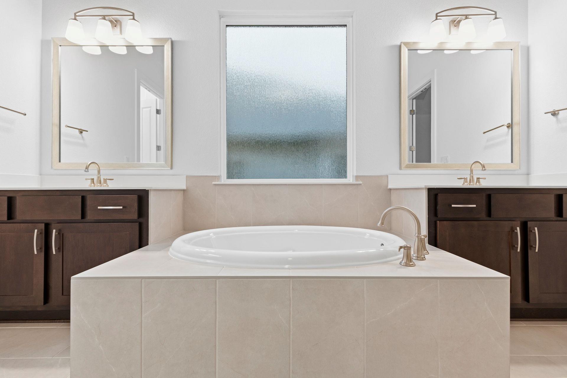 1000 Twisted Tarpley Ln, Georgetown, TX 78628