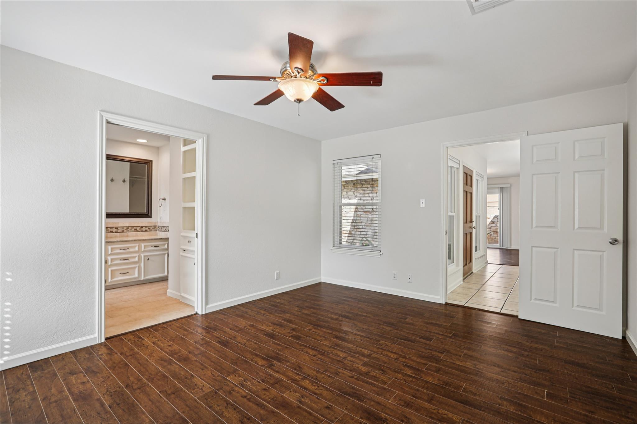 4713 Trail Crest Cir, Austin, TX 78735