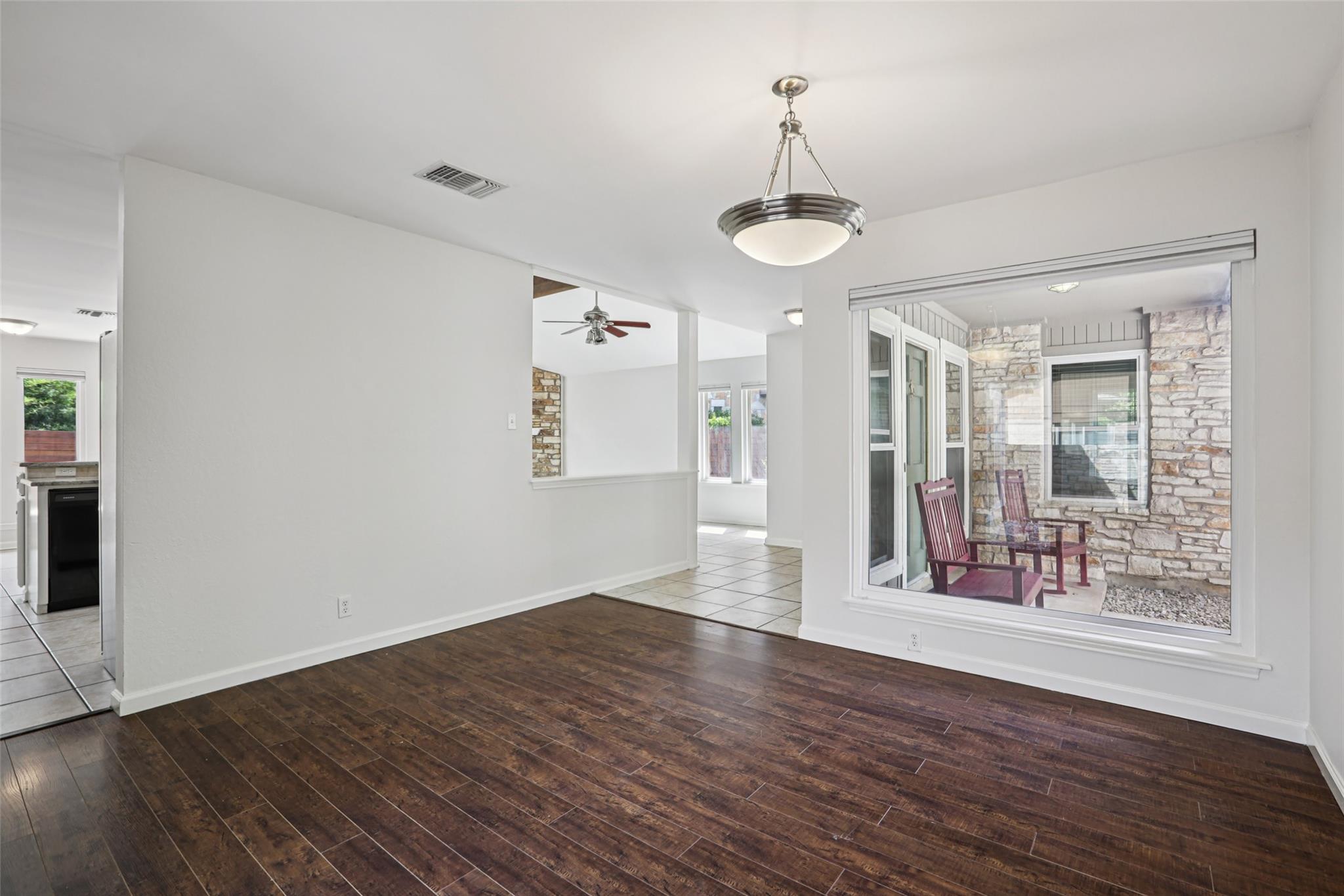 4713 Trail Crest Cir, Austin, TX 78735