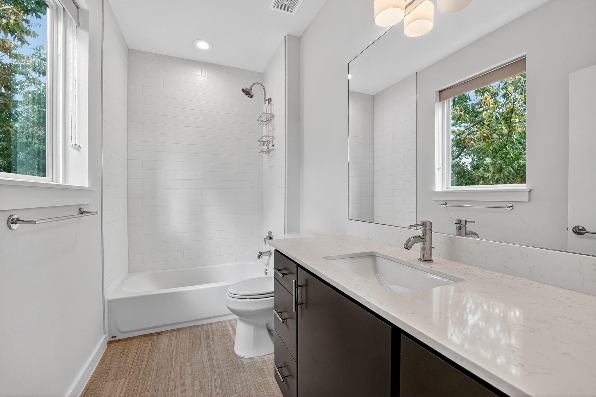 2301 Bluebonnet Ln # 5, Austin, TX 78704