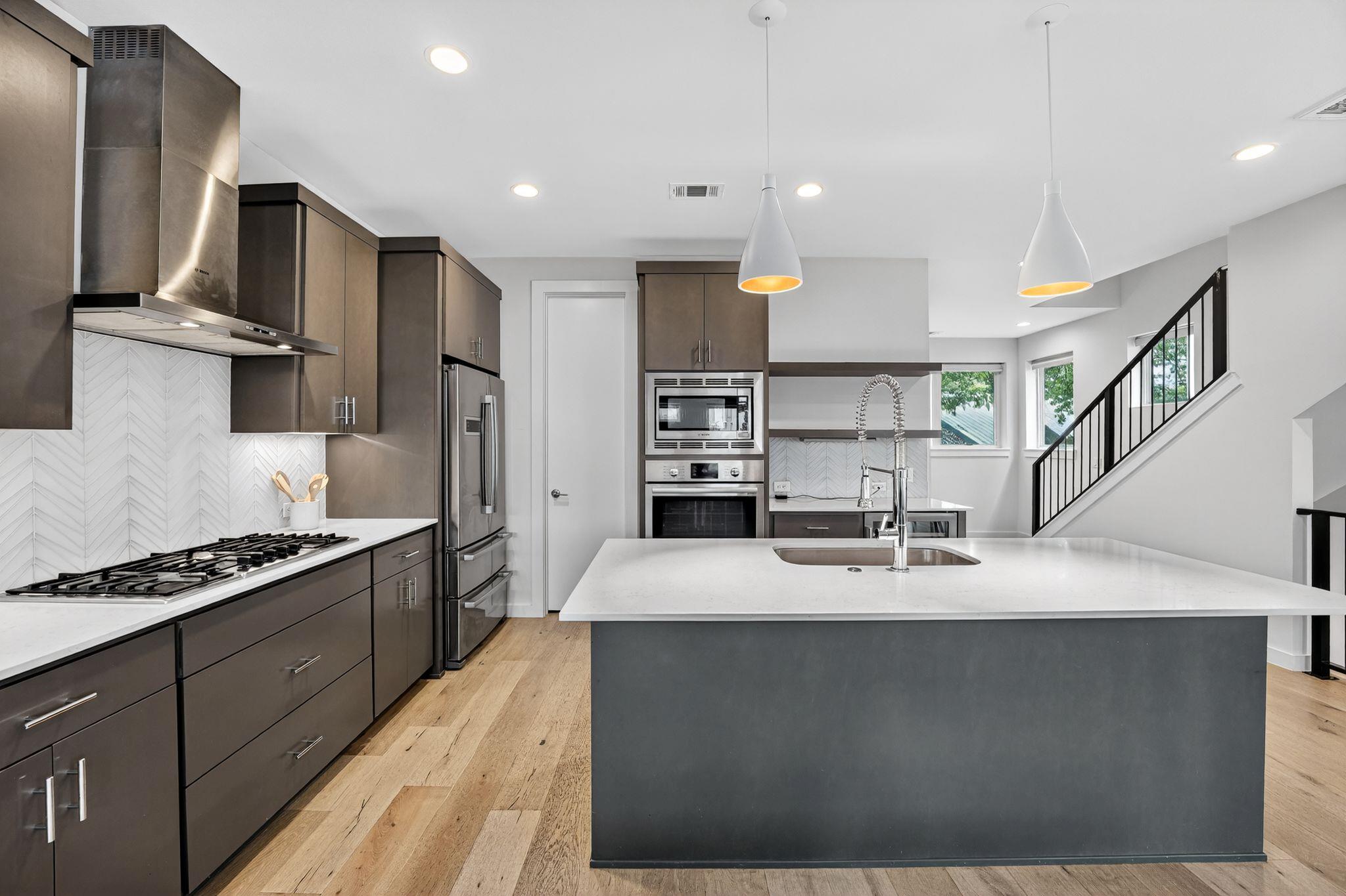 2301 Bluebonnet Ln # 5, Austin, TX 78704