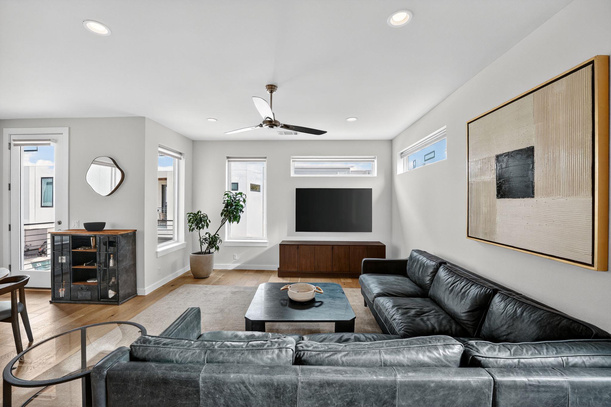 2301 Bluebonnet Ln # 5, Austin, TX 78704