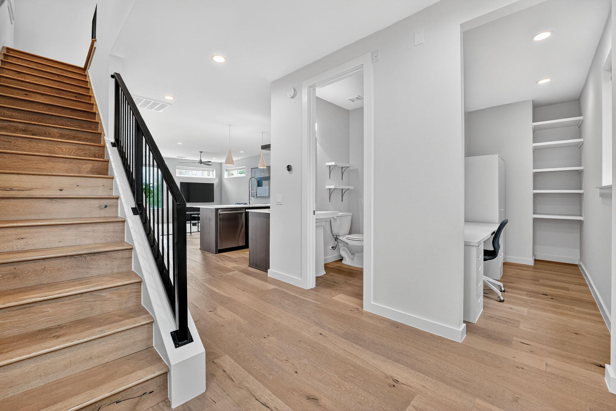 2301 Bluebonnet Ln # 5, Austin, TX 78704