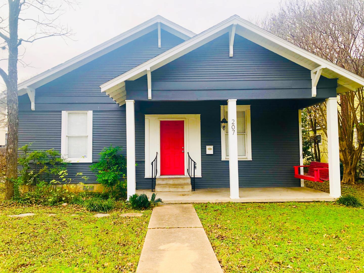 207 W 39th St # Main, Austin, TX 78751