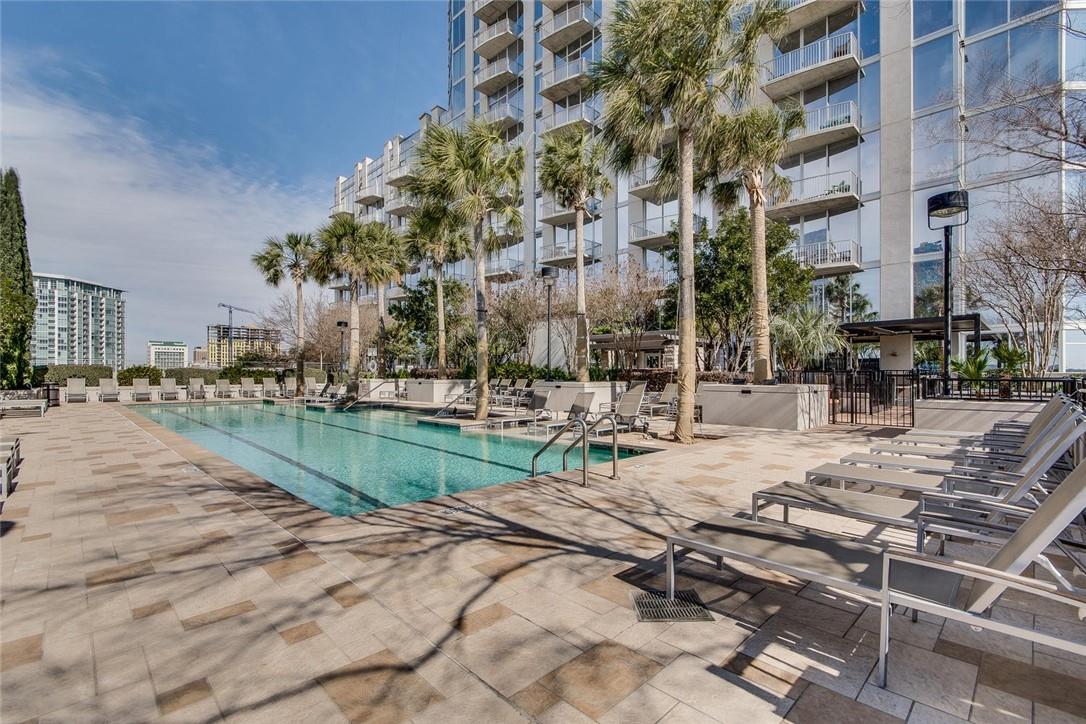 360 Nueces St # 1210, Austin, TX 78701
