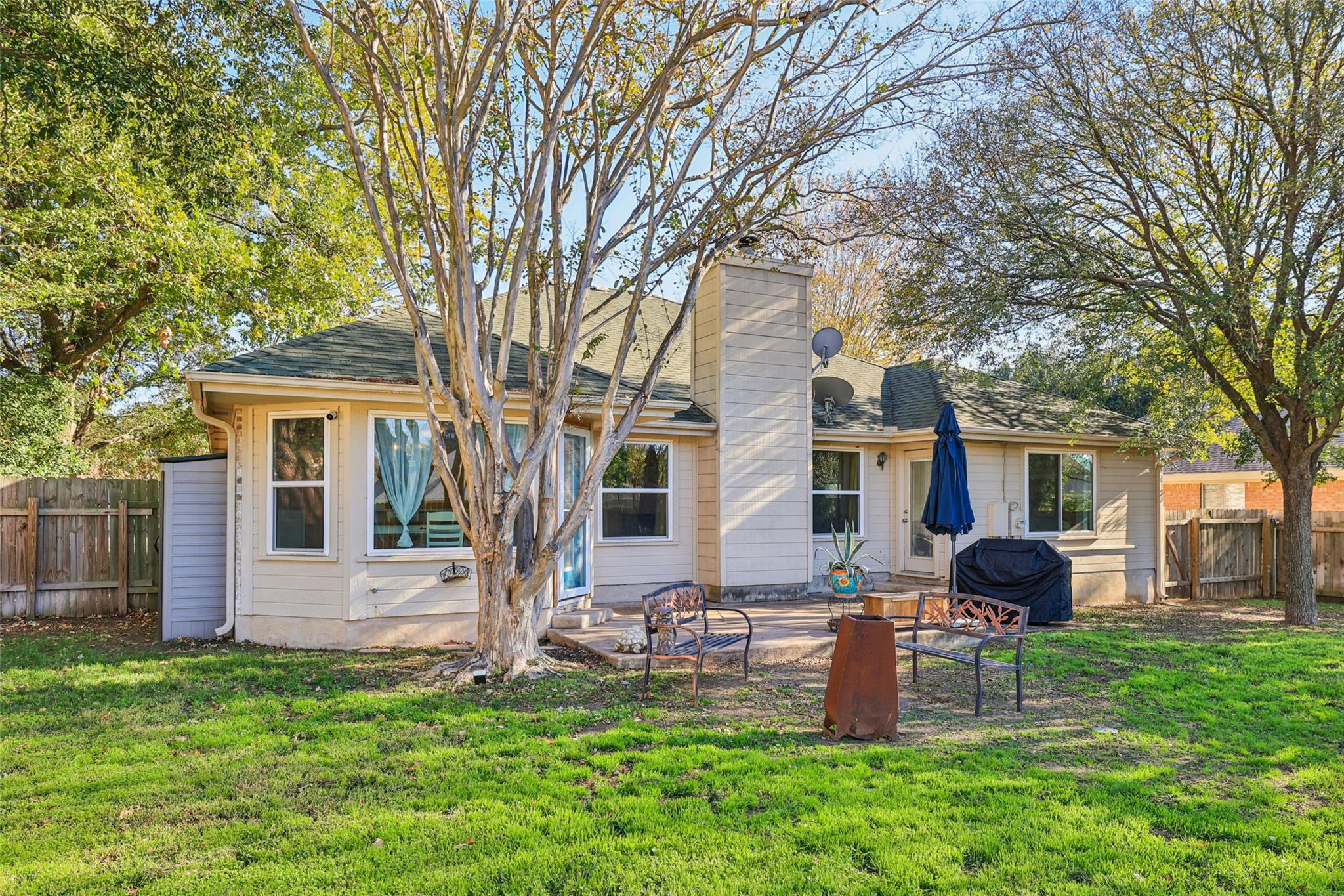 1014 Rocky Creek Dr, Pflugerville, TX 78660