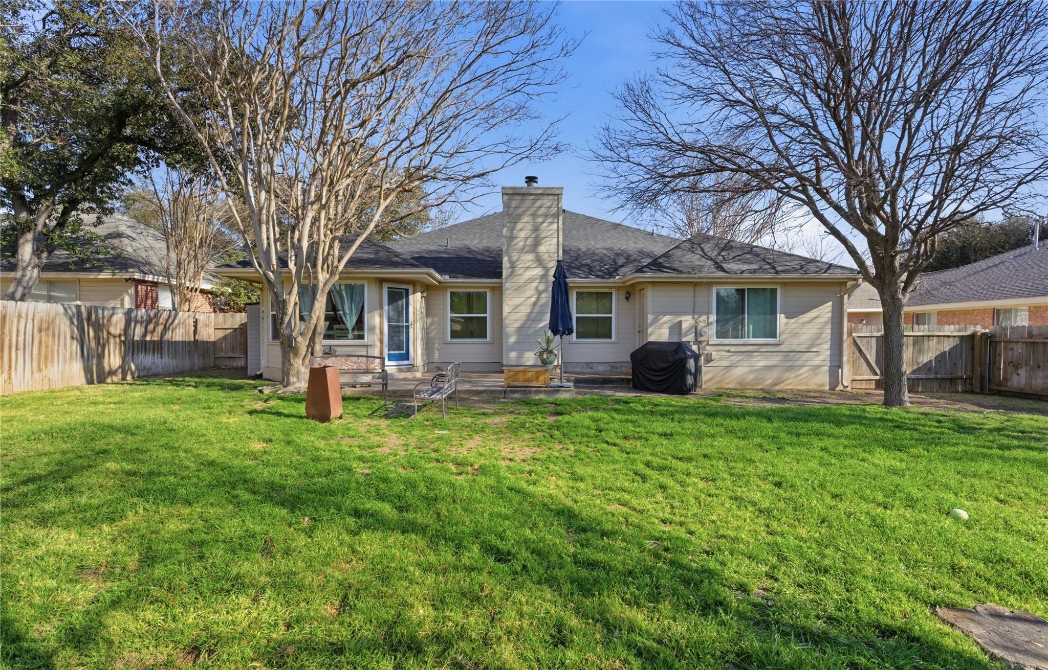 1014 Rocky Creek Dr, Pflugerville, TX 78660