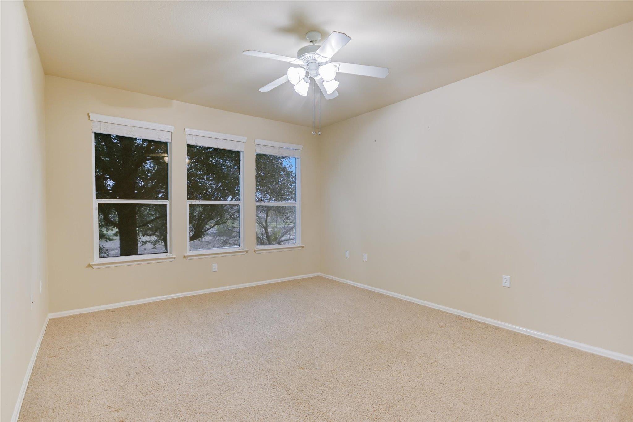 915 Apache Mountain Ln, Georgetown, TX 78633