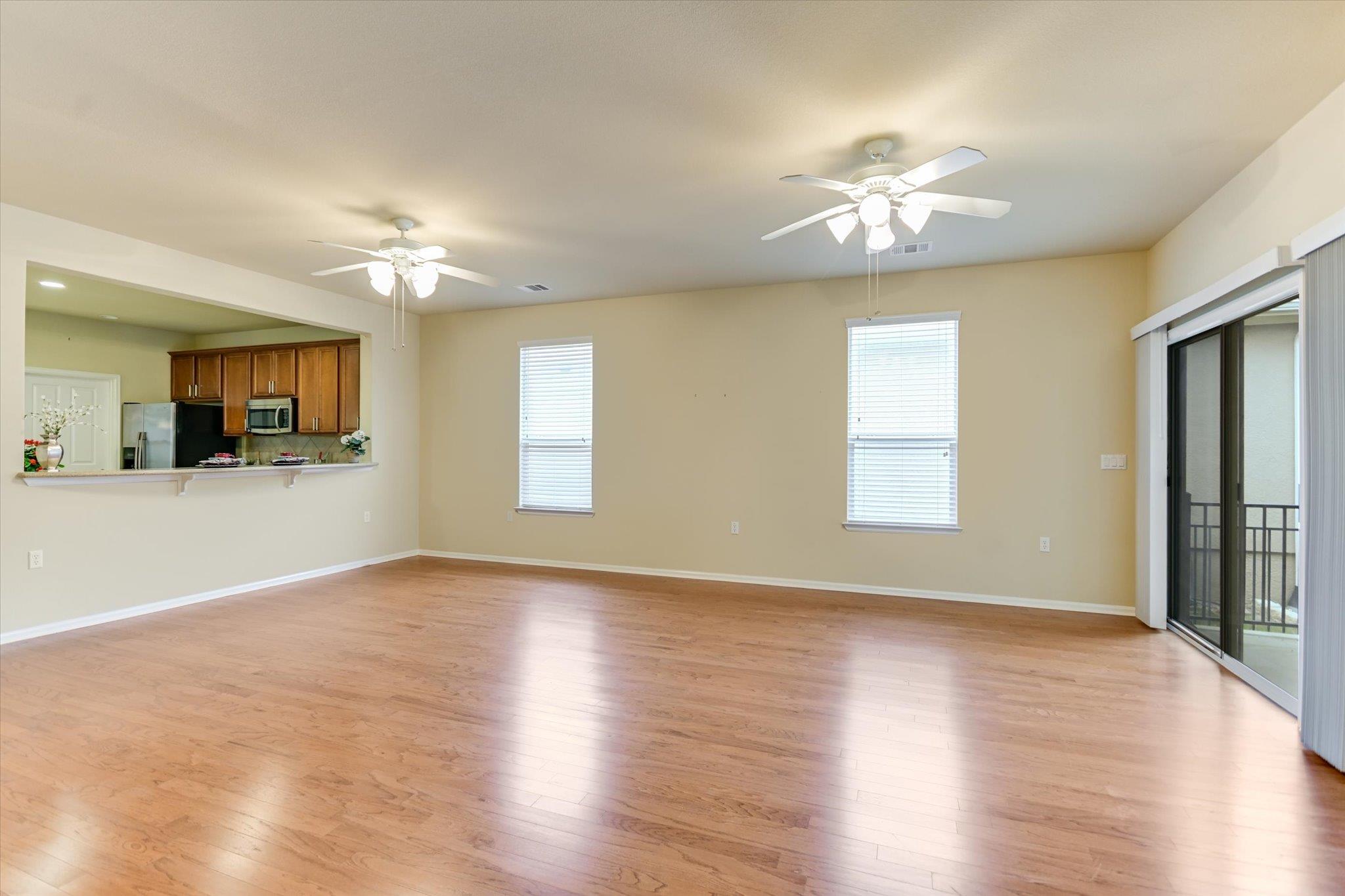 915 Apache Mountain Ln, Georgetown, TX 78633