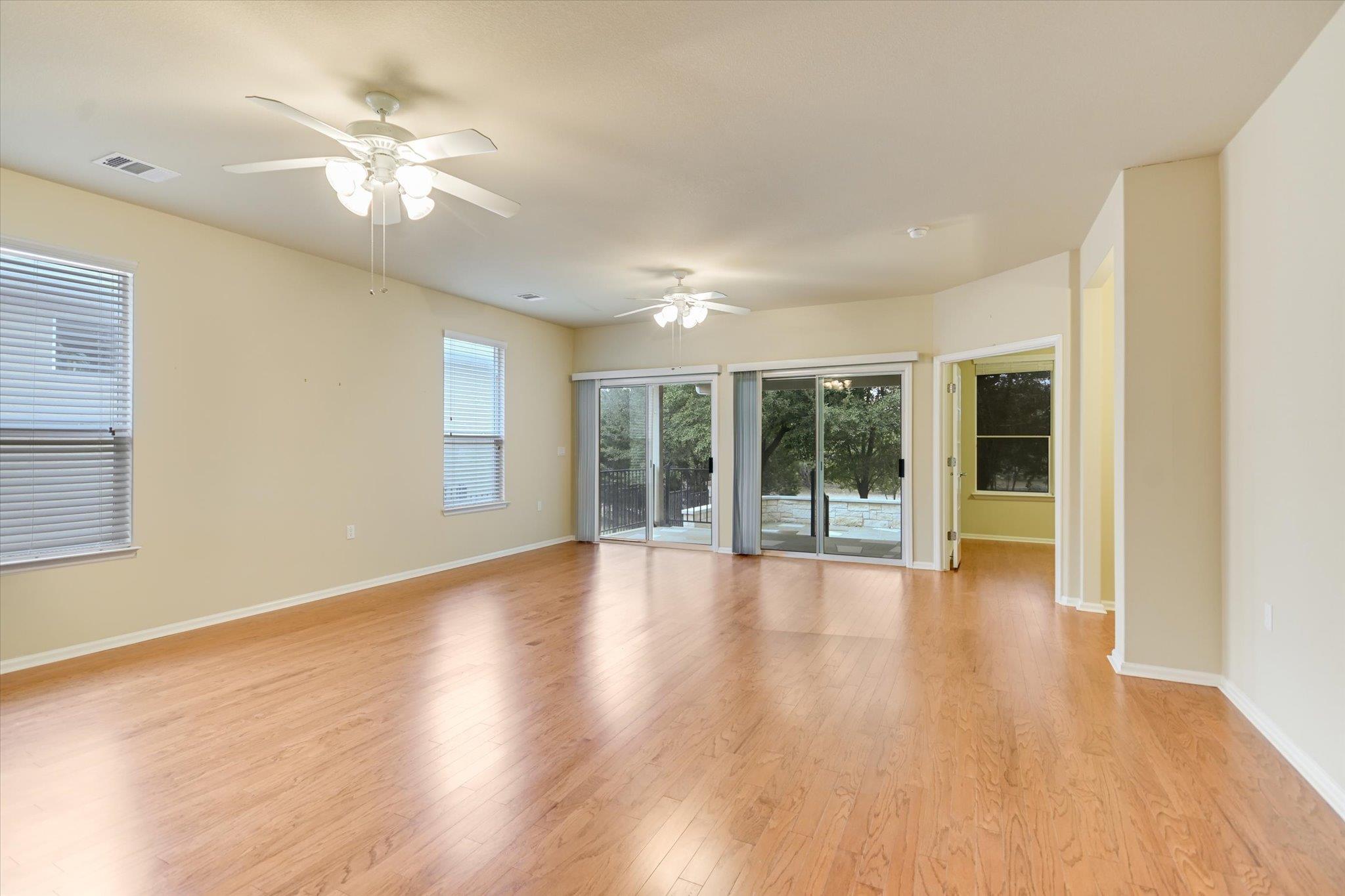 915 Apache Mountain Ln, Georgetown, TX 78633