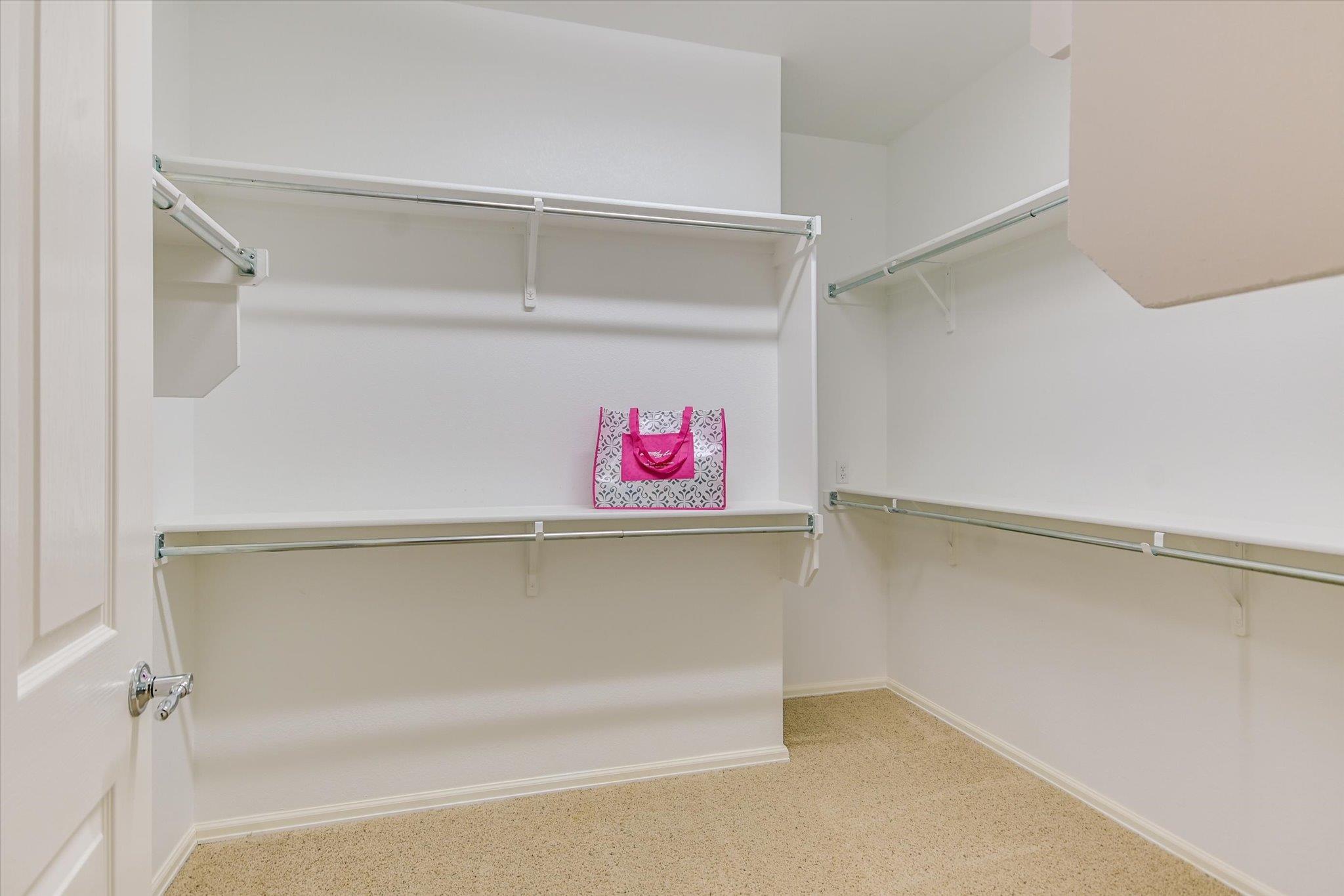 915 Apache Mountain Ln, Georgetown, TX 78633