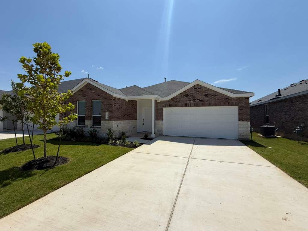 228 Rodney Boat Rd, Kyle, TX 78640