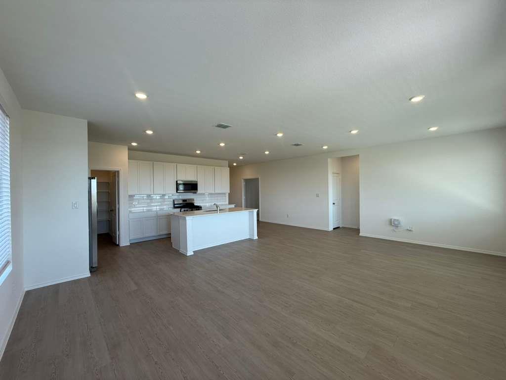 228 Rodney Boat Rd, Kyle, TX 78640